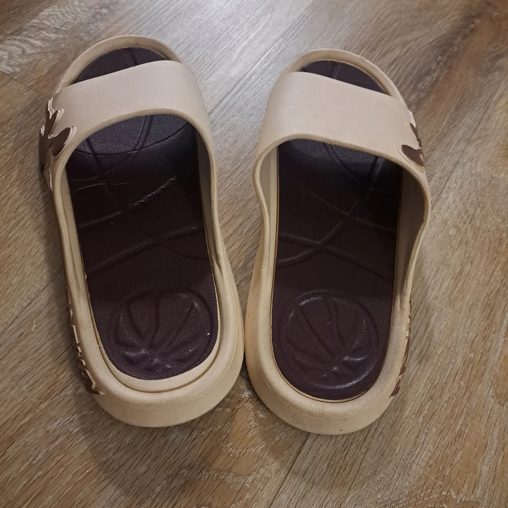 Men's Beige Brown Sports Slides Shoe Size 44-45
